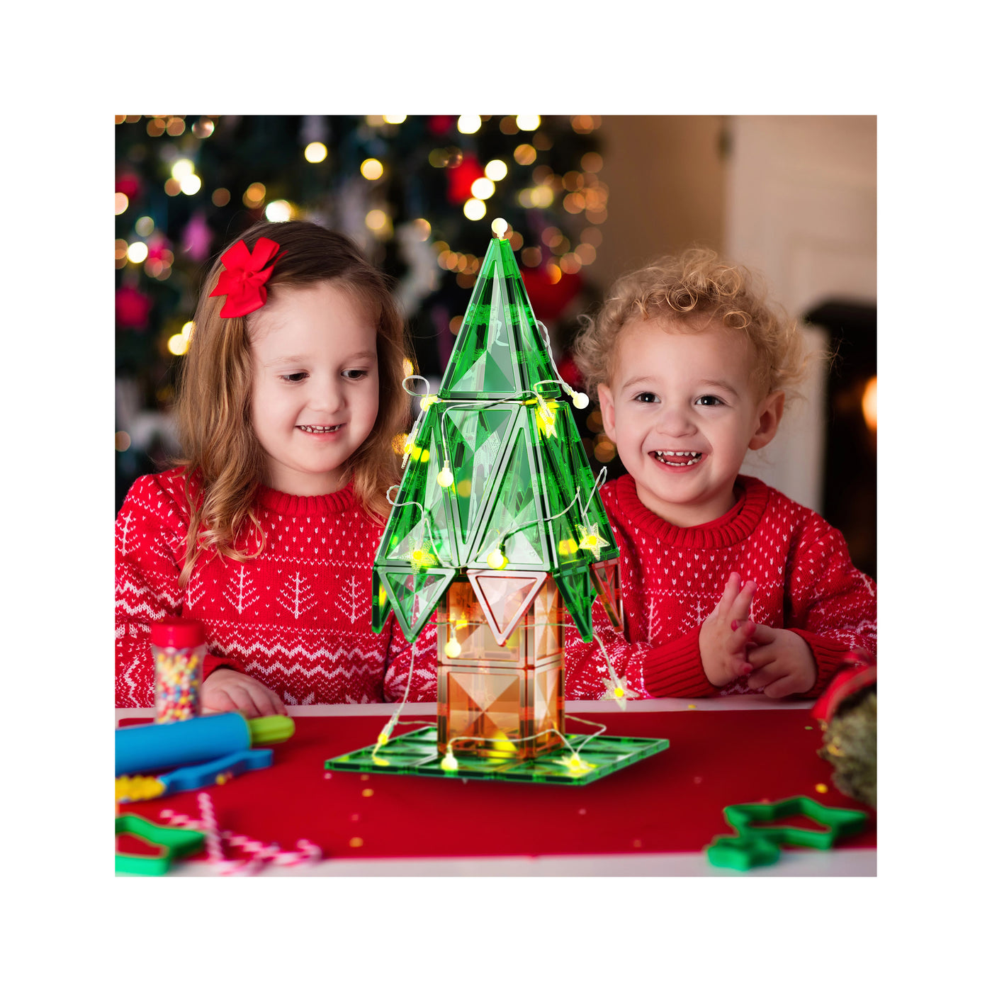 PicassoTiles 105pc Magnetic Tiles Holiday Christmas Tree Toy Set