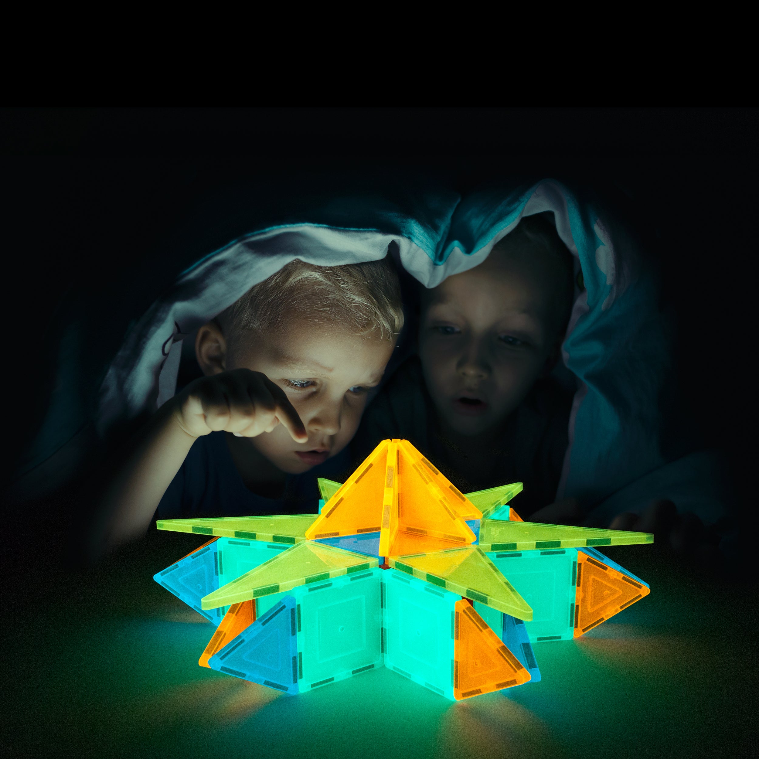 PicassoTiles Glow-in-the-Dark Magnetic Tiles